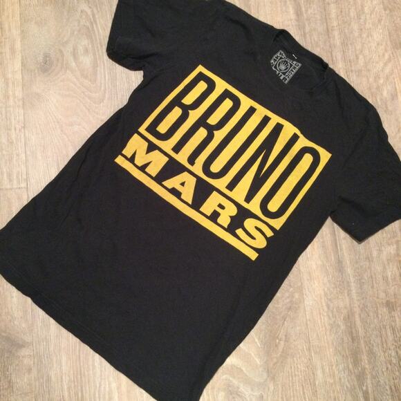 Bruno Mars 24K Magic tour T-shirt Adult M - Picture 1 of 3